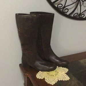 Fashion boots